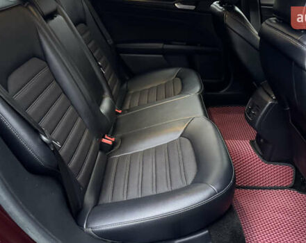 Червоний Форд Фьюжен, об'ємом двигуна 2.49 л та пробігом 122 тис. км за 11800 $, фото 15 на Automoto.ua