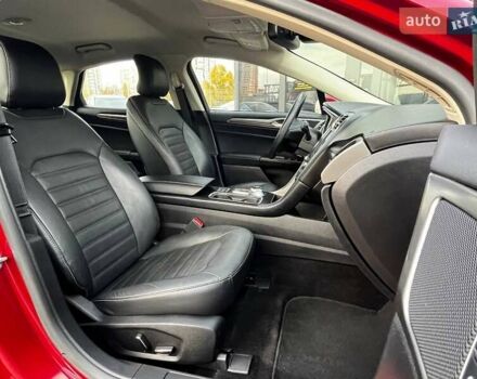Красный Форд Фьюжн, объемом двигателя 2 л и пробегом 60 тыс. км за 16990 $, фото 16 на Automoto.ua