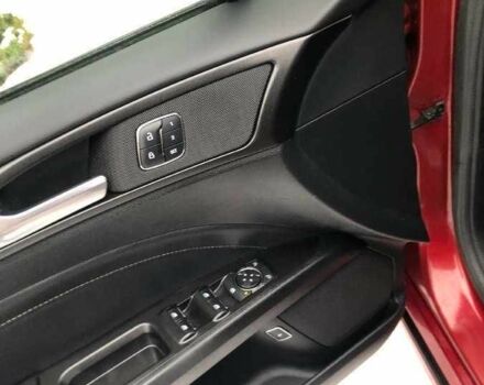 Красный Форд Фьюжн, объемом двигателя 0 л и пробегом 93 тыс. км за 11200 $, фото 12 на Automoto.ua