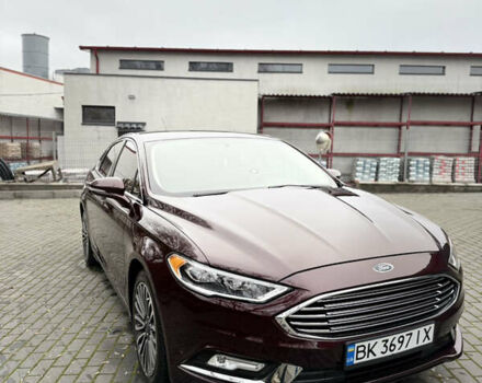 Красный Форд Фьюжн, объемом двигателя 2 л и пробегом 107 тыс. км за 13700 $, фото 4 на Automoto.ua