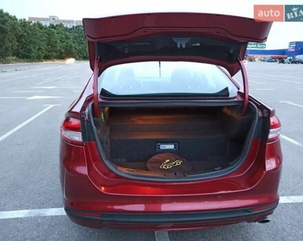 Форд Фьюжн 2017 в Кропивницком (Кировограде) на Automoto.ua Красный Форд Фьюжн, объемом двигателя 2 л и пробегом 59 тыс. км за 16100 $, фото 13 на Automoto.ua