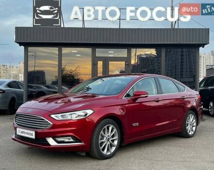 Красный Форд Фьюжн, объемом двигателя 2 л и пробегом 60 тыс. км за 16990 $, фото 2 на Automoto.ua