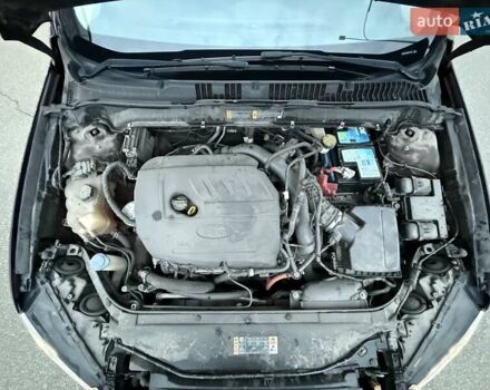 Форд Фьюжен 2017 у Києві на Automoto.ua Червоний Форд Фьюжен, об'ємом двигуна 1.5 л та пробігом 166 тис. км за 10800 $, фото 25 на Automoto.ua