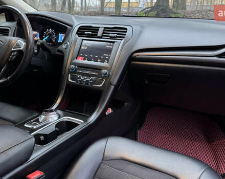 Червоний Форд Фьюжен, об'ємом двигуна 2.49 л та пробігом 122 тис. км за 11800 $, фото 18 на Automoto.ua