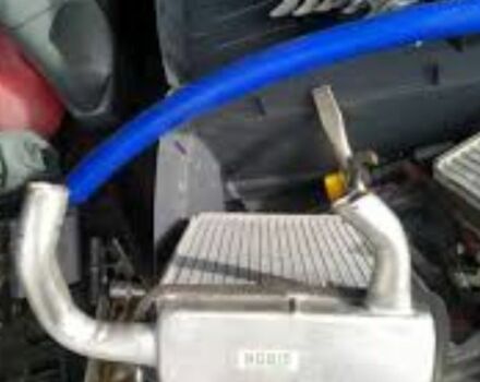 Красный Форд Фьюжн, объемом двигателя 2.5 л и пробегом 125 тыс. км за 9100 $, фото 11 на Automoto.ua