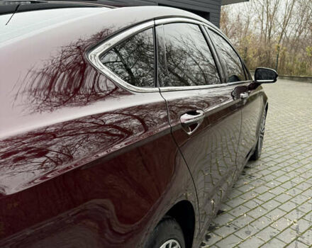 Красный Форд Фьюжн, объемом двигателя 2 л и пробегом 107 тыс. км за 13700 $, фото 45 на Automoto.ua