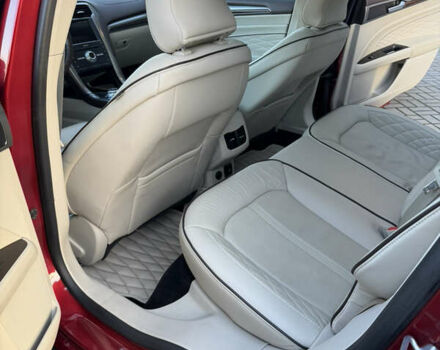 Красный Форд Фьюжн, объемом двигателя 2 л и пробегом 124 тыс. км за 16600 $, фото 17 на Automoto.ua