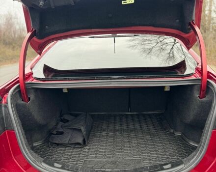 Красный Форд Фьюжн, объемом двигателя 2.7 л и пробегом 120 тыс. км за 15300 $, фото 13 на Automoto.ua