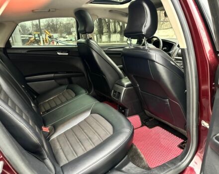 Красный Форд Фьюжн, объемом двигателя 2 л и пробегом 118 тыс. км за 337 $, фото 8 на Automoto.ua