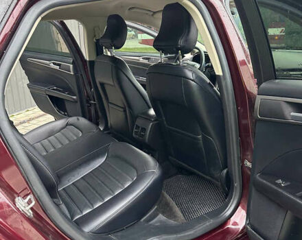 Красный Форд Фьюжн, объемом двигателя 2 л и пробегом 187 тыс. км за 14800 $, фото 13 на Automoto.ua
