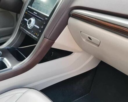 Червоний Форд Фьюжен, об'ємом двигуна 2 л та пробігом 35 тис. км за 9500 $, фото 10 на Automoto.ua