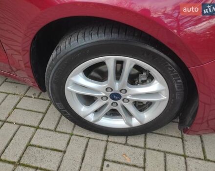 Червоний Форд Фьюжен, об'ємом двигуна 1.5 л та пробігом 76 тис. км за 9950 $, фото 3 на Automoto.ua