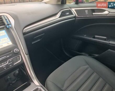 Червоний Форд Фьюжен, об'ємом двигуна 1.5 л та пробігом 76 тис. км за 9950 $, фото 22 на Automoto.ua