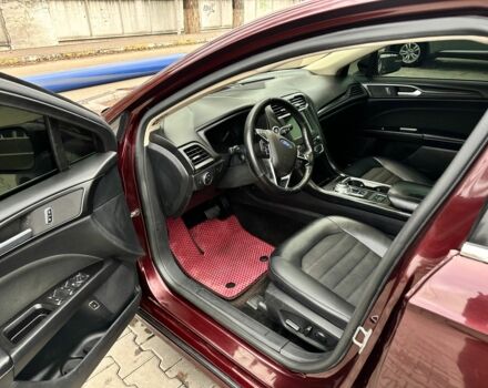 Красный Форд Фьюжн, объемом двигателя 2 л и пробегом 118 тыс. км за 337 $, фото 9 на Automoto.ua