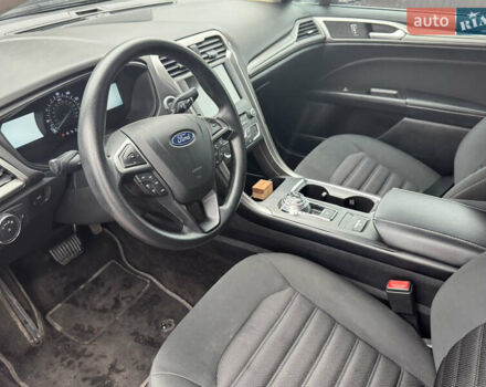 Красный Форд Фьюжн, объемом двигателя 1.5 л и пробегом 76 тыс. км за 10200 $, фото 11 на Automoto.ua