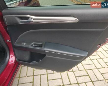 Червоний Форд Фьюжен, об'ємом двигуна 1.5 л та пробігом 76 тис. км за 9950 $, фото 34 на Automoto.ua