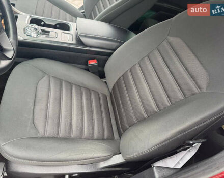 Красный Форд Фьюжн, объемом двигателя 1.5 л и пробегом 76 тыс. км за 10400 $, фото 18 на Automoto.ua