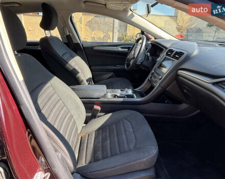 Форд Фьюжен 2018 у Южне (Південне) на Automoto.ua Червоний Форд Фьюжен, об'ємом двигуна 1.5 л та пробігом 104 тис. км за 13990 $, фото 19 на Automoto.ua