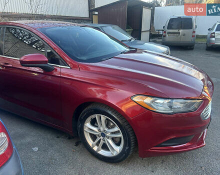 Красный Форд Фьюжн, объемом двигателя 1.6 л и пробегом 130 тыс. км за 13000 $, фото 2 на Automoto.ua