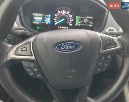 Червоний Форд Фьюжен, об'ємом двигуна 1.5 л та пробігом 76 тис. км за 9950 $, фото 27 на Automoto.ua