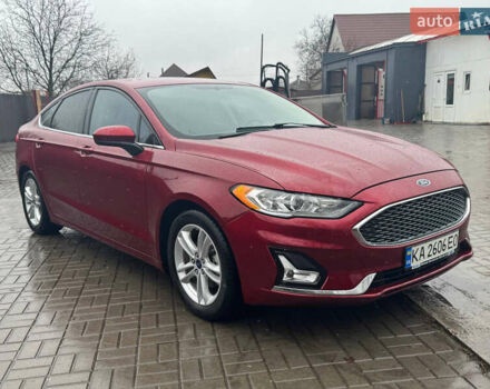 Красный Форд Фьюжн, объемом двигателя 1.5 л и пробегом 76 тыс. км за 10400 $, фото 3 на Automoto.ua
