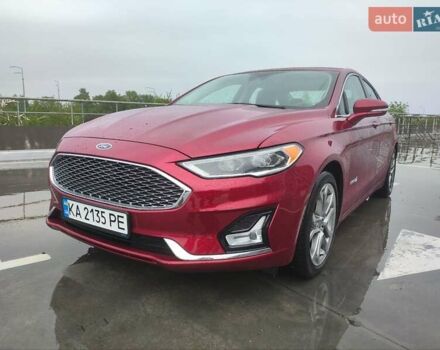 Форд Фьюжн 2018 в Киеве на Automoto.ua Красный Форд Фьюжн, объемом двигателя 2 л и пробегом 23 тыс. км за 24000 $, фото 2 на Automoto.ua