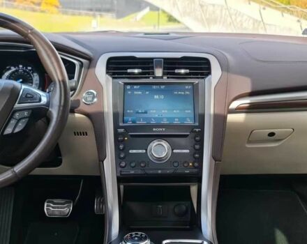 Червоний Форд Фьюжен, об'ємом двигуна 2 л та пробігом 35 тис. км за 9500 $, фото 12 на Automoto.ua