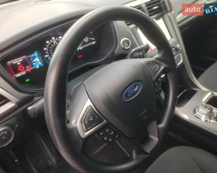 Червоний Форд Фьюжен, об'ємом двигуна 1.5 л та пробігом 76 тис. км за 9950 $, фото 20 на Automoto.ua