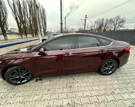 Красный Форд Фьюжн, объемом двигателя 2 л и пробегом 118 тыс. км за 337 $, фото 3 на Automoto.ua