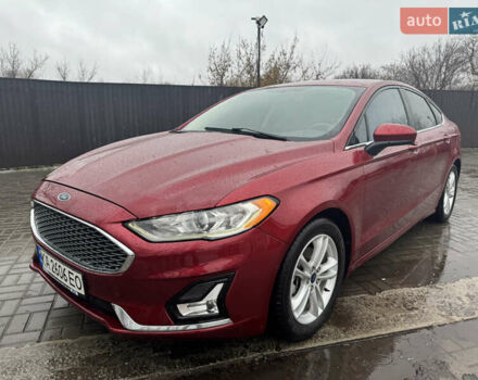 Красный Форд Фьюжн, объемом двигателя 1.5 л и пробегом 76 тыс. км за 10200 $, фото 9 на Automoto.ua