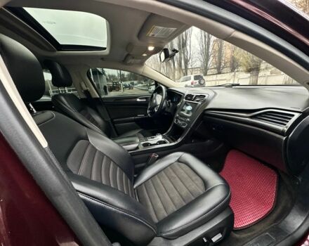 Красный Форд Фьюжн, объемом двигателя 2 л и пробегом 118 тыс. км за 337 $, фото 5 на Automoto.ua