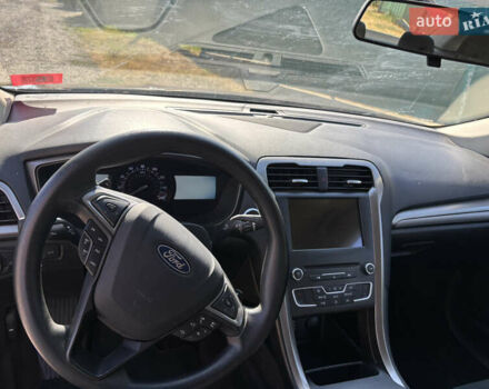 Форд Фьюжен 2018 у Южне (Південне) на Automoto.ua Червоний Форд Фьюжен, об'ємом двигуна 1.5 л та пробігом 104 тис. км за 13990 $, фото 29 на Automoto.ua