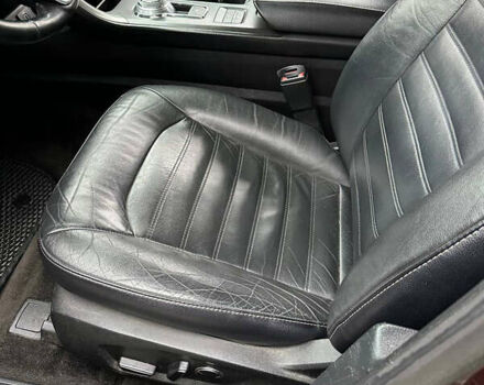 Красный Форд Фьюжн, объемом двигателя 2 л и пробегом 187 тыс. км за 14800 $, фото 5 на Automoto.ua