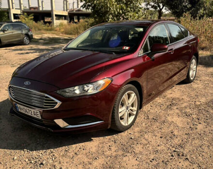 Форд Фьюжен 2018 у Южне (Південне) на Automoto.ua Червоний Форд Фьюжен, об'ємом двигуна 1.5 л та пробігом 104 тис. км за 13990 $, фото 4 на Automoto.ua