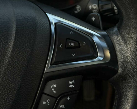 Червоний Форд Фьюжен, об'ємом двигуна 2 л та пробігом 207 тис. км за 12999 $, фото 19 на Automoto.ua