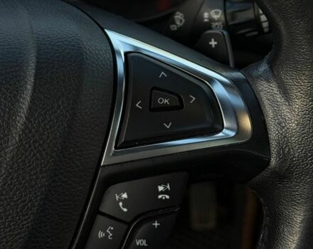 Червоний Форд Фьюжен, об'ємом двигуна 2 л та пробігом 206 тис. км за 12999 $, фото 19 на Automoto.ua