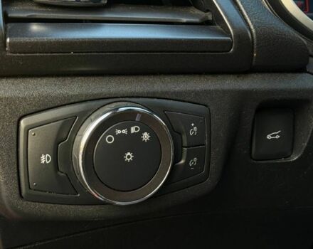 Червоний Форд Фьюжен, об'ємом двигуна 2 л та пробігом 206 тис. км за 12999 $, фото 15 на Automoto.ua