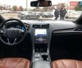 Форд Фьюжн 2019 в Киеве на Automoto.ua Красный Форд Фьюжн, объемом двигателя 2 л и пробегом 192 тыс. км за 19490 $, фото 11 на Automoto.ua