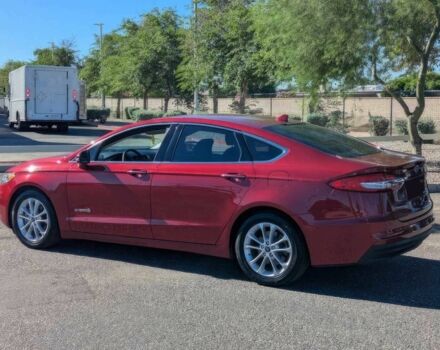 Красный Форд Фьюжн, объемом двигателя 2 л и пробегом 34 тыс. км за 11900 $, фото 5 на Automoto.ua