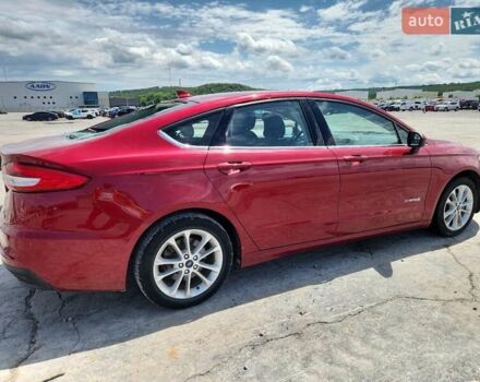 Красный Форд Фьюжн, объемом двигателя 2 л и пробегом 90 тыс. км за 3000 $, фото 2 на Automoto.ua