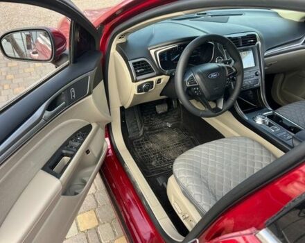 Червоний Форд Фьюжен, об'ємом двигуна 2 л та пробігом 217 тис. км за 12999 $, фото 3 на Automoto.ua