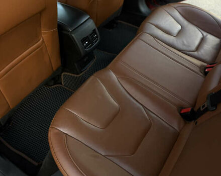 Червоний Форд Фьюжен, об'ємом двигуна 2 л та пробігом 207 тис. км за 12999 $, фото 9 на Automoto.ua