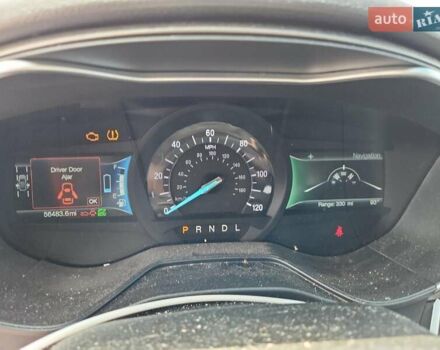 Красный Форд Фьюжн, объемом двигателя 2 л и пробегом 90 тыс. км за 3000 $, фото 8 на Automoto.ua