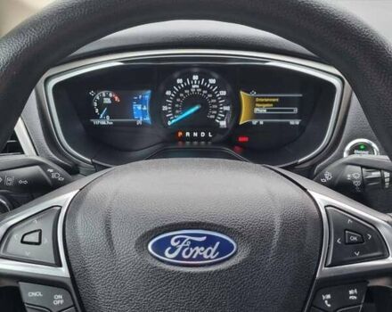 Красный Форд Фьюжн, объемом двигателя 1.5 л и пробегом 124 тыс. км за 12500 $, фото 4 на Automoto.ua