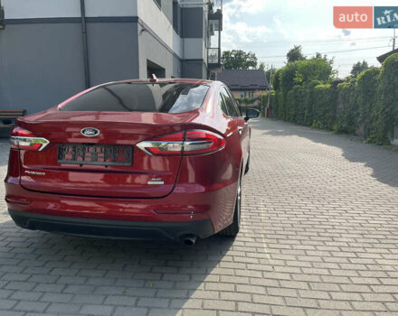 Форд Фьюжен 2019 у Рівному на Automoto.ua Червоний Форд Фьюжен, об'ємом двигуна 1.5 л та пробігом 86 тис. км за 14699 $, фото 4 на Automoto.ua