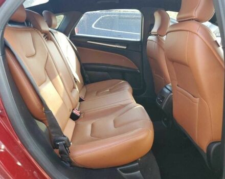 Красный Форд Фьюжн, объемом двигателя 2 л и пробегом 82 тыс. км за 2400 $, фото 9 на Automoto.ua