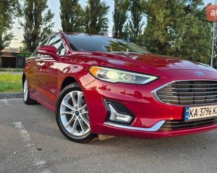 Форд Фьюжен 2019 у Києві на Automoto.ua Червоний Форд Фьюжен, об'ємом двигуна 2 л та пробігом 154 тис. км за 15300 $, фото 5 на Automoto.ua