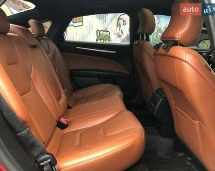 Форд Фьюжн 2019 в Киеве на Automoto.ua Красный Форд Фьюжн, объемом двигателя 2 л и пробегом 192 тыс. км за 19490 $, фото 7 на Automoto.ua