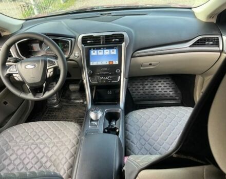 Червоний Форд Фьюжен, об'ємом двигуна 2 л та пробігом 217 тис. км за 12999 $, фото 1 на Automoto.ua