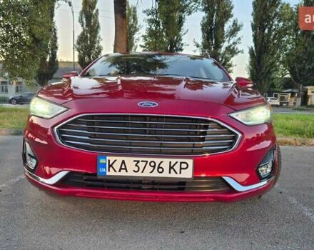 Форд Фьюжен 2019 у Києві на Automoto.ua Червоний Форд Фьюжен, об'ємом двигуна 2 л та пробігом 154 тис. км за 15300 $, фото 2 на Automoto.ua